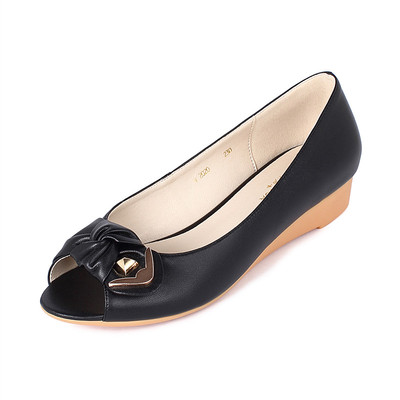 2025夏季新款鱼嘴浅口单鞋低跟平底舒适妈妈真皮鞋凉鞋女士鞋百搭