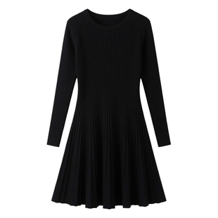 2026年春装新款针织连衣裙女秋冬新年红色收腰显瘦小个子A字短裙