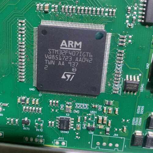 【请询价】STM32F407IGT6芯片，实物拍摄，成色如图。ARM架
