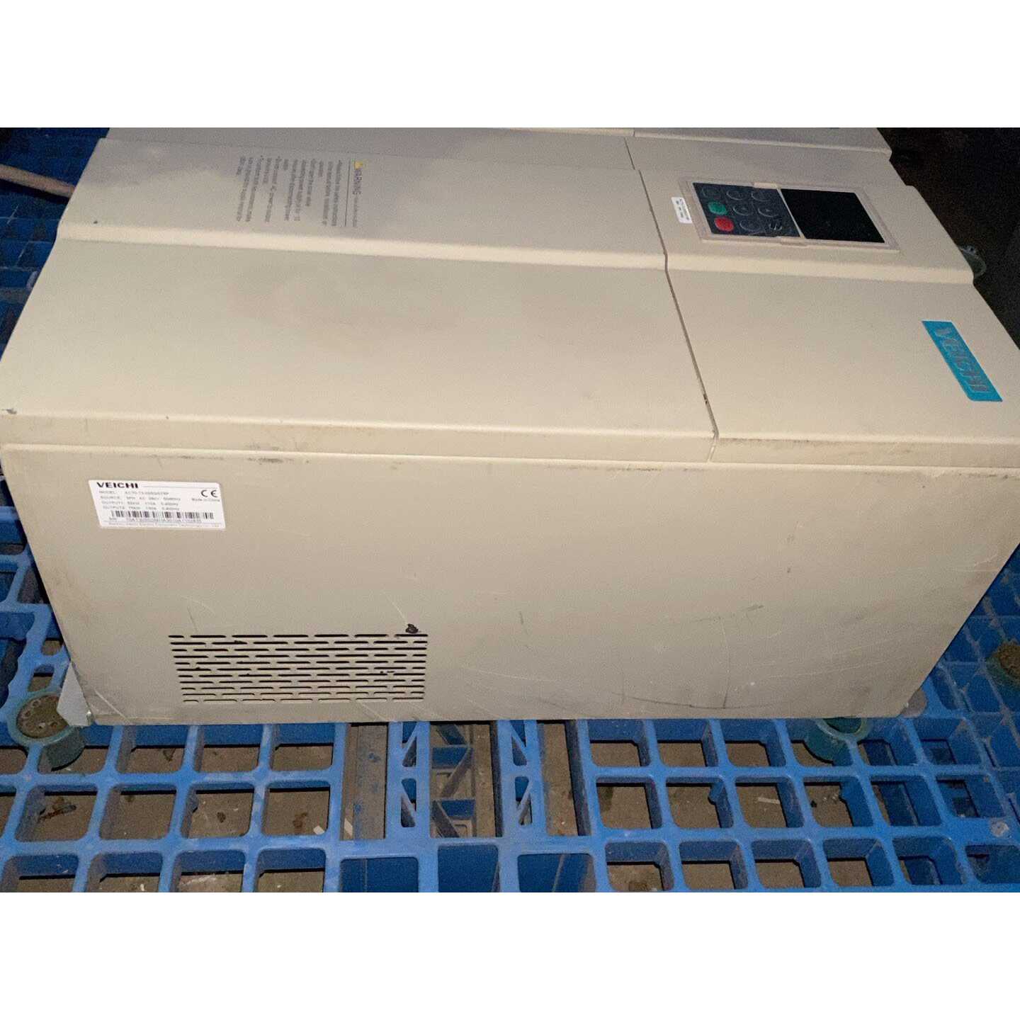 议价伟创变频器AC70T3055G075P维修图片