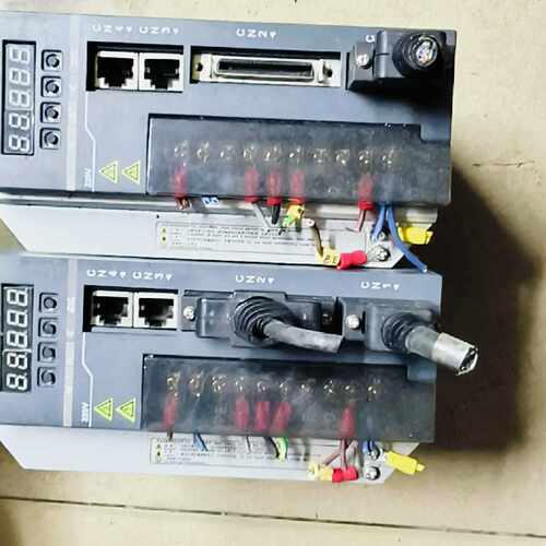 溢价-GLA  GLS-204-A2两个，成色如图，，成色