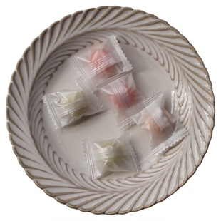 好邻居奶糖哈密瓜草莓巧克力夹心硬糖双喜宝宝糖果零食办婚礼喜糖