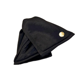 缎面赫本三角抓夹女高级感2025新款后脑勺鲨鱼夹子高马尾发夹头饰