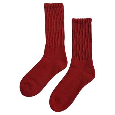 Stochastic红袜子中筒袜正红色