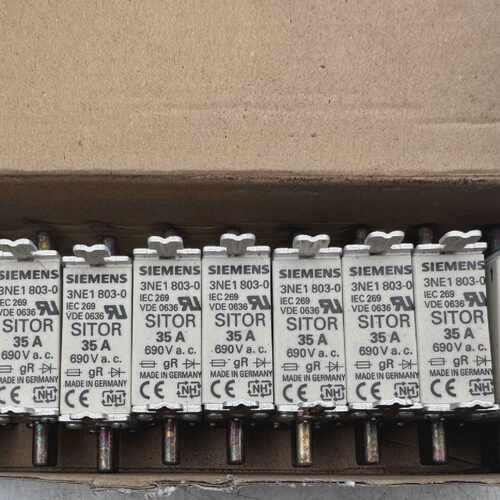 Siemens 3NE18030 Sitor 690 VAC Halbleiter Fuse Link x9pc