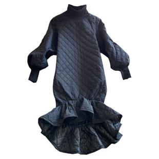 欧洲站2025冬季新款女装气质高领荷叶边连衣裙夹棉加厚黑色鱼尾裙