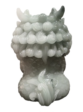 树脂仿玉麒麟献瑞精雕迷你摆件