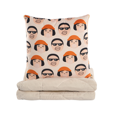 SADULT可爱抱枕被子办公室午睡空调折叠毯子两用二合一汽车靠枕垫