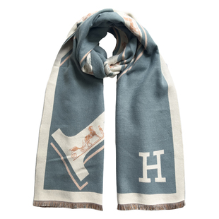 秋冬季经典字母马车加厚仿羊绒围巾女韩版百搭保暖仿羊毛披肩围脖