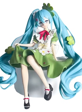 优质版初音四叶草手办机箱摆件
