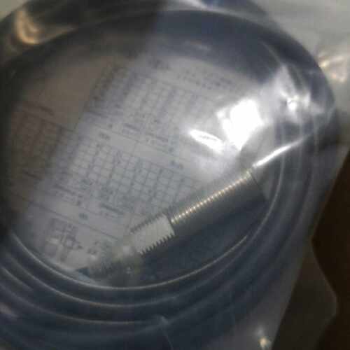 询价接近开关E2E-X3D25-N