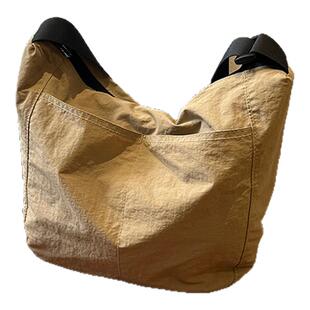 良汇斜挎包大容量轻量化尼龙防水帆布包2024新日系极简风休闲包包