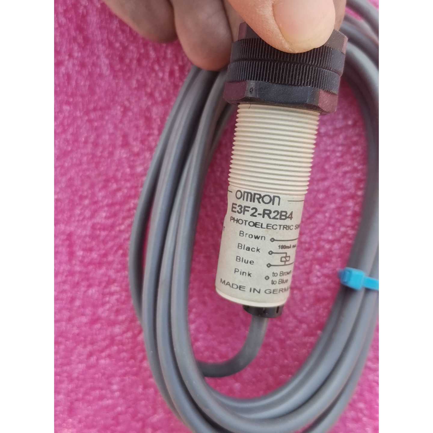 议价正宗欧姆龙 对射型光电开关传感器,