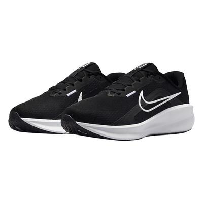 耐克男女轻便缓震运动跑步鞋