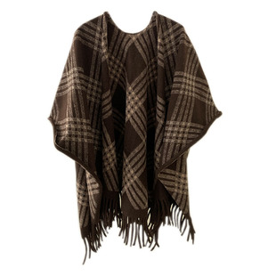 韩系慵懒感复古格纹披肩女外搭秋冬季时尚高级感保暖围巾斗篷披风