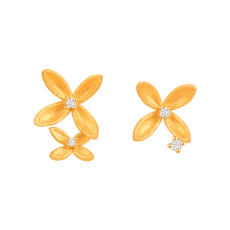 【商场同款】莱绅通灵 传世金秘境 四叶草足金黄金钻石耳钉女款