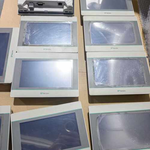 维控7寸触摸屏 型号PI3070i-N，议价商品