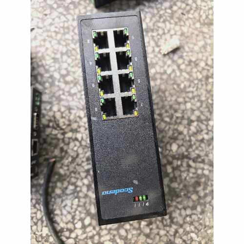 keepLiNK KP-9000-45-8TX工业级交换机，