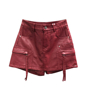 酒红色高腰PU皮短裤裙女2025秋季假两件设计感A字打底半身裙裤子