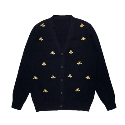 开衫针织V领小蜜蜂刺绣毛衣轻奢