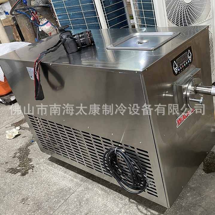 哈尔滨老式冰糕机 凝冻机自动出料硬冰机 东北冰糕依兰冰糕机工厂