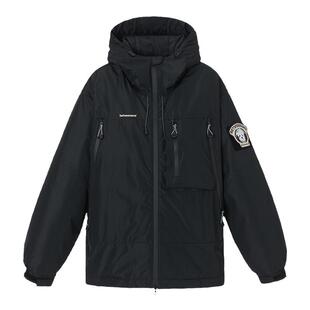 BETWEENAND 防水冲锋衣冬季保暖黑色连帽羽绒服90白鸭绒 小狗袖章