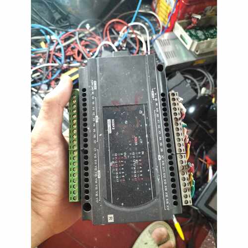 询价台达扩展模块DVP32XP200R,实物图。