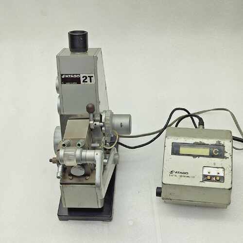 Atago NAR-2T Abbe Refractometer With DTM-1 DIGITAL THERMOMET