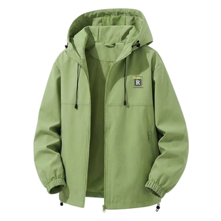 班尼路S&K轻户外山系外套男春秋款连帽夹克潮流果绿色运动登山服A