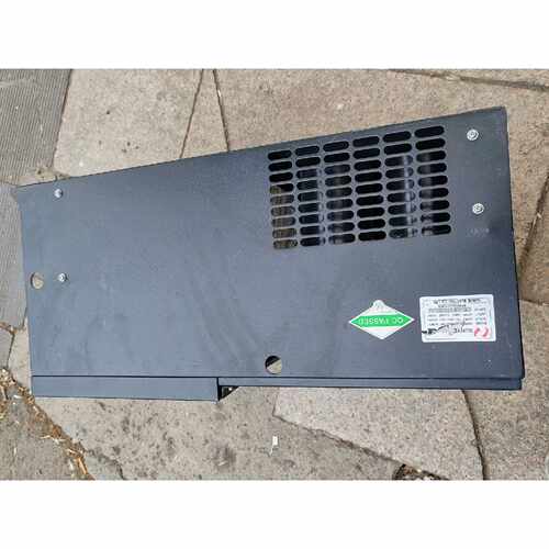 议价日业变频器CM530H4T055G075P55KW维修