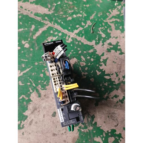 议价拆机驱动器MRJ310B成色漂亮功能包好图片实维修