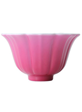 小谦山房胭脂红渐变海棠菱花杯