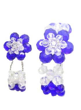 人工好品质大学生梅花水晶手链