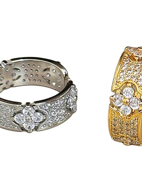 设计师金色闪钻戒指四叶草满天星