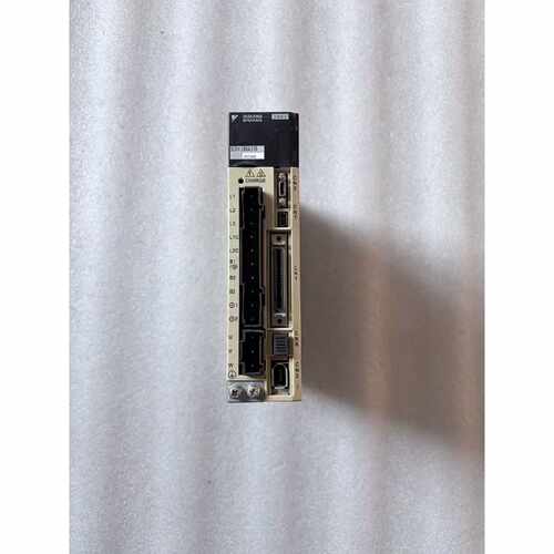 议价安川伺服驱动器SGDV-2R8A01B002000 原装正品现货