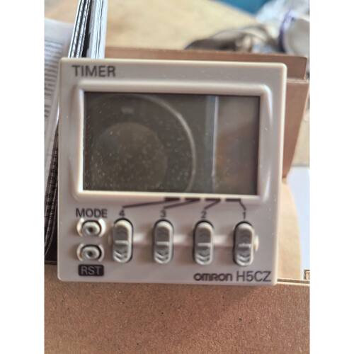 议价欧姆龙OMRON H5CZ-L8时间继电器，100-240V