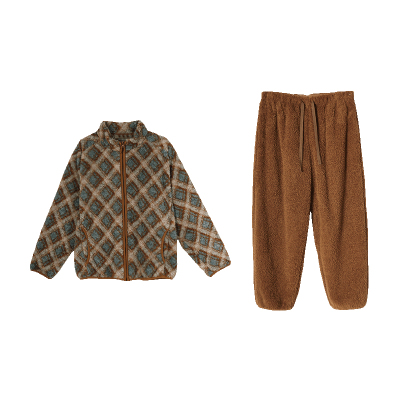 珊瑚绒睡衣对条工艺适合外出拉链