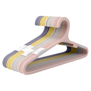 致胜8502新款简约晾衣架加厚无痕衣撑防肩角衣挂防滑塑料挂衣家用