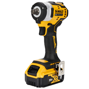 得伟无刷电动扳手风炮汽修锂电充电电动冲击扳手风炮拆轮胎DCF911