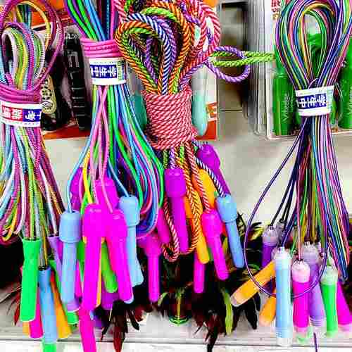 批发散装跳绳钢丝塑料棉成人健身运动儿童绳绳训练比赛学生达标