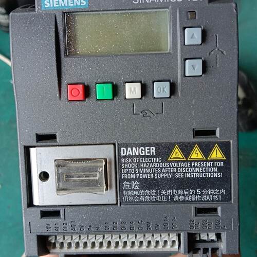 议价4136#，2.2KW380V，西门子V20变频器，型号6S