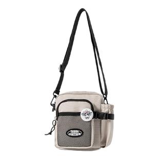 儿童斜挎背包男孩户外单肩水壶包中大童出游小学生外出可放水杯包