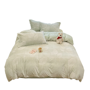 轻奢雕花牛奶绒被套单件加绒单独被罩a类加厚毛绒床单四件套绿色