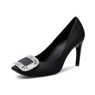 2025开春新款三十而已王漫妮同款高跟鞋圆头rv水钻方扣婚纱女单鞋