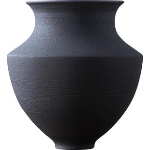 现代陶罐粗陶黑色罐子复古侘寂风花瓶摆件轻奢哑光中古花器装饰品