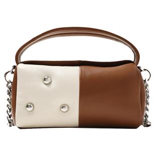 秀款演绎！软绵小羊皮撞色铆钉磁吸胶囊包手提腋下单肩潮包KAKA特