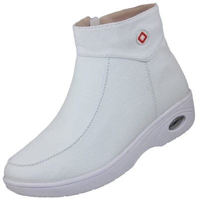 加绒保暖不累脚防臭护士鞋