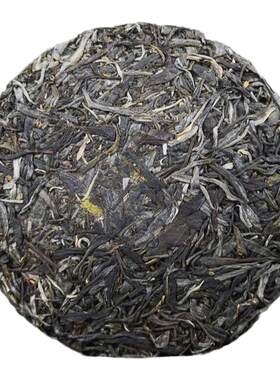 样茶新茶老茶饼云南普洱生茶春茶