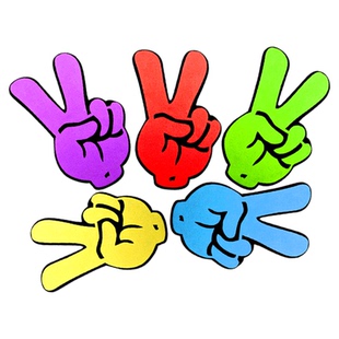 儿童早操舞蹈开幕式表演运动会入场手拿演出剪刀手耶道具胜利手势