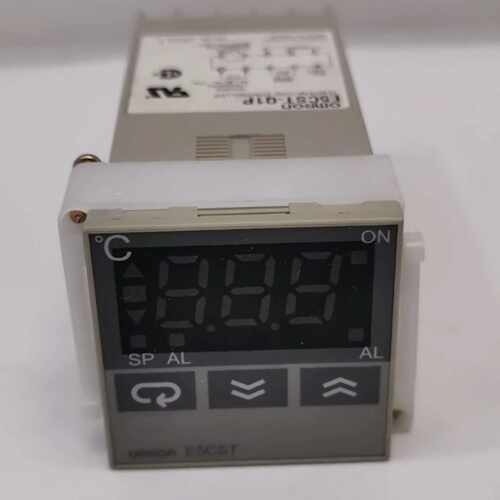 E5CST-Q1P 原装OMRON欧姆龙温控器 110/22